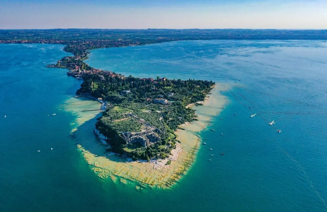 Prestige Suite Sirmione-1