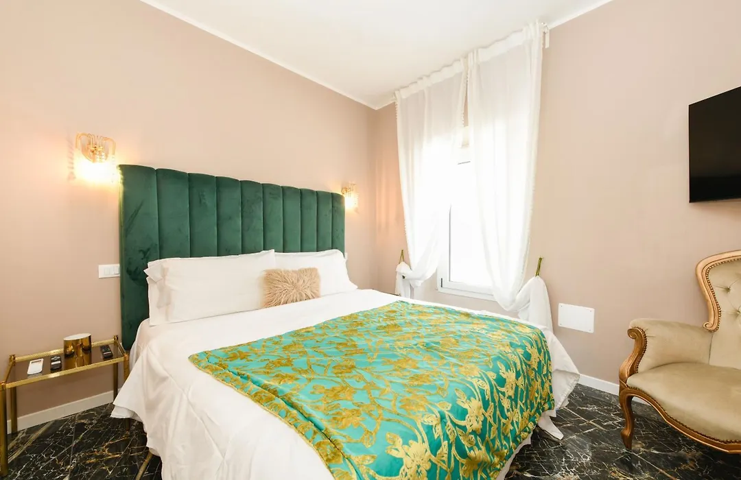 Prestige Suite Via Romagnoli-1